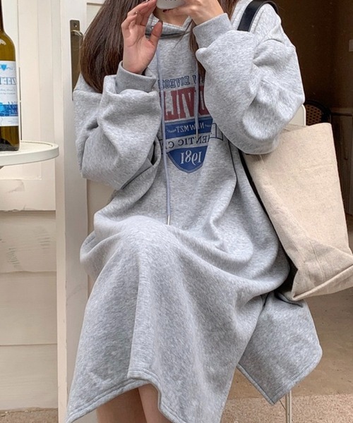 SHOUYO(ショウヨウ)の「ロゴプリント スウェットワンピース/ブラック・グレー・ネイビー(ワンピース・レディース・ブラック/グレー/ネイビー・M)」の5枚目の写真