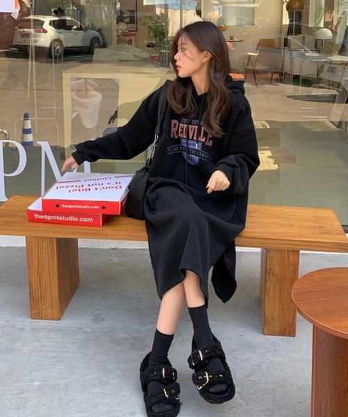 SHOUYO(ショウヨウ)の「ロゴプリント スウェットワンピース/ブラック・グレー・ネイビー(ワンピース・レディース・ブラック/グレー/ネイビー・M)」の9枚目の写真