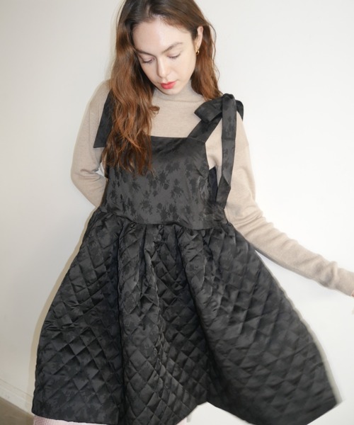 quilting rose satin tiered ミニワンピ　ブラック quilting rose satin tiered mini one-piece ワンピース