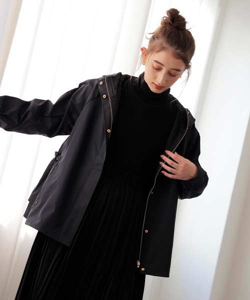 Jines（ジネス）の「【撥水加工】ナチュラルストレッチ バックギャザーマウンテンパーカー（マウンテンパーカー・レディース・チャコールグレー/キャメル/ネイビー・38）」の13枚目の写真