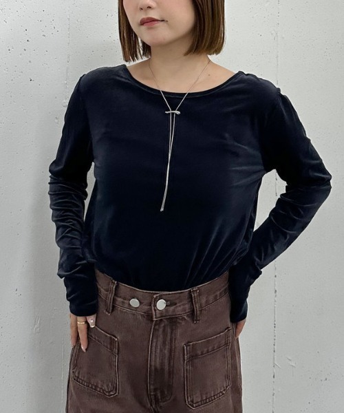 archives(アルシーヴ)の「【ラフに艶っぽ】シアーベロアTOPS(Tシャツ/カットソー・レディース・アイボリー/ブルーグレー/チャコールグレー/ブラウン・MEDIUM)」の1枚目の写真