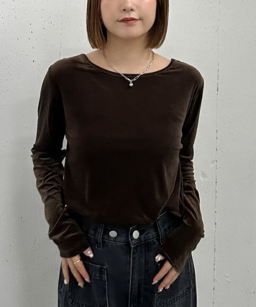 archives(アルシーヴ)の「【ラフに艶っぽ】シアーベロアTOPS(Tシャツ/カットソー・レディース・アイボリー/ブルーグレー/チャコールグレー/ブラウン・MEDIUM)」の5枚目の写真