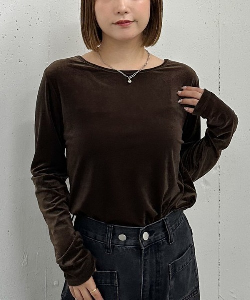 archives(アルシーヴ)の「【ラフに艶っぽ】シアーベロアTOPS(Tシャツ/カットソー・レディース・アイボリー/ブルーグレー/チャコールグレー/ブラウン・MEDIUM)」の6枚目の写真