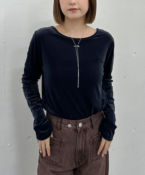 archives(アルシーヴ)の「【ラフに艶っぽ】シアーベロアTOPS(Tシャツ/カットソー・レディース・アイボリー/ブルーグレー/チャコールグレー/ブラウン・MEDIUM)」の11枚目の写真