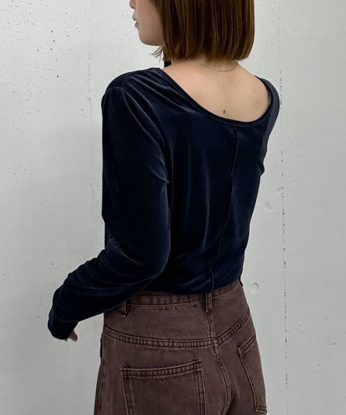 archives(アルシーヴ)の「【ラフに艶っぽ】シアーベロアTOPS(Tシャツ/カットソー・レディース・アイボリー/ブルーグレー/チャコールグレー/ブラウン・MEDIUM)」の13枚目の写真