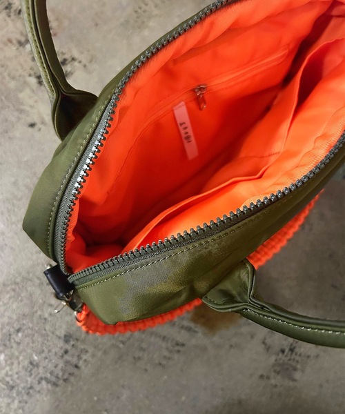COMMON WARE(コモンウェアー)の「EM:cheek チーク W pocket 3way boston ダブルポケット3WAYボストン(ボストンバッグ・レディース・グレー/ブラック/ベージュ/カーキ・FREE)」の12枚目の写真