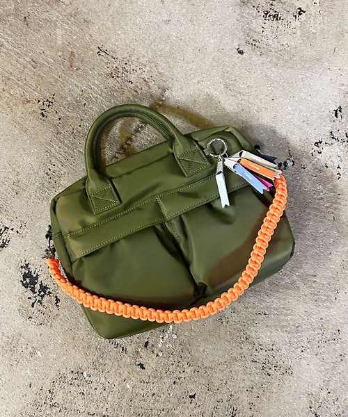 COMMON WARE(コモンウェアー)の「EM:cheek チーク W pocket 3way boston ダブルポケット3WAYボストン(ボストンバッグ・レディース・グレー/ブラック/ベージュ/カーキ・FREE)」の11枚目の写真