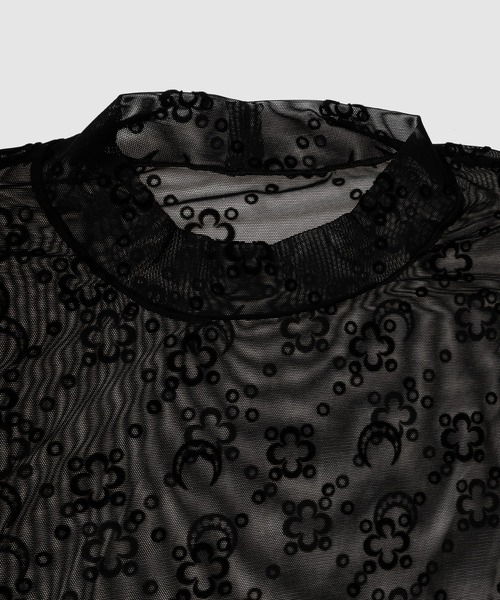 MARINE SERRE(マリーン・セル)の「MOONOGRAM MESH FLOCK LS HIGHNECK TOP(その他トップス・レディース・ブラック/パープル・XS/S/M)」の4枚目の写真