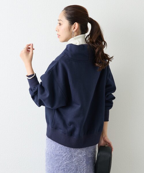 un dix cors（アンディコール）の「《大人カジュアルに》裏毛ロゴデザインネックプルオーバー（スウェット・レディース・グレー/ネイビー/バーガンディー/ホワイト系その他・FREE）」の8枚目の写真