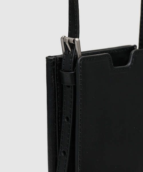 DRIES VAN NOTEN（ドリスヴァンノッテン）の「BM252-SLG973-151 M.L.P.CASE（ショルダーバッグ・メンズ・ブラック/オリーブ・ONE SIZE）」の4枚目の写真