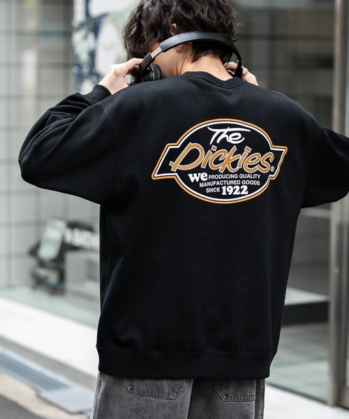 Dickies（ディッキーズ）の「Dickies 裏起毛バックプリント刺繍クルーネック長袖スウェットトレーナー（スウェット・メンズ・ブラウン/ネイビー/オートミール/ブラック系/ブラウン系/ブラック/ネイビー系/グレー系・M/LL/L）」の3枚目の写真