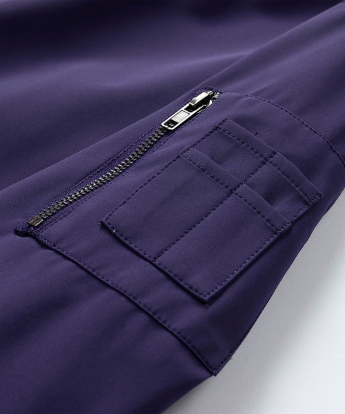 aimoha（アイモハ）の「撥水加工フード付きMA-1ジャケット/Water-repellent hooded MA-1 jacket（MA-1・メンズ・ブラック/ライトベージュ/パープル・MEDIUM/LARGE/X-LARGE）」の21枚目の写真