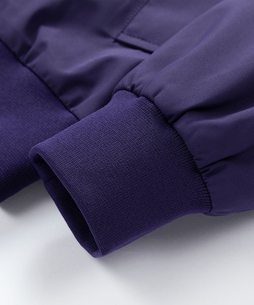 aimoha（アイモハ）の「撥水加工フード付きMA-1ジャケット/Water-repellent hooded MA-1 jacket（MA-1・メンズ・ブラック/ライトベージュ/パープル・MEDIUM/LARGE/X-LARGE）」の22枚目の写真