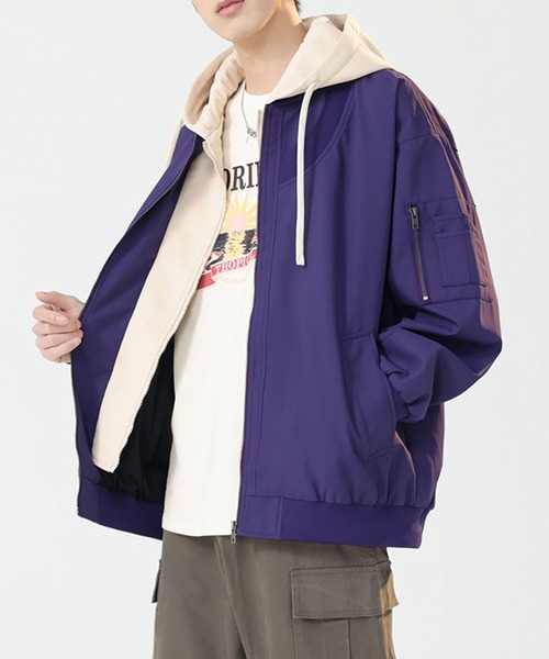 aimoha（アイモハ）の「撥水加工フード付きMA-1ジャケット/Water-repellent hooded MA-1 jacket（MA-1・メンズ・ブラック/ライトベージュ/パープル・MEDIUM/LARGE/X-LARGE）」の5枚目の写真
