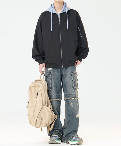 aimoha（アイモハ）の「撥水加工フード付きMA-1ジャケット/Water-repellent hooded MA-1 jacket（MA-1・メンズ・ブラック/ライトベージュ/パープル・MEDIUM/LARGE/X-LARGE）」の11枚目の写真