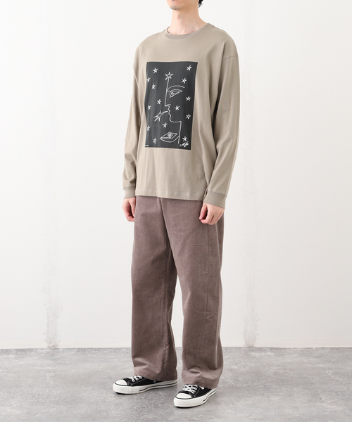 EDIFICE(エディフィス)の「Mic Itaya(ミック・イタヤ) 別注 アート プリント ロング Tシャツ(Tシャツ/カットソー・メンズ・ホワイト/カーキ/ブラック/ベージュ・LARGE/MEDIUM)」の15枚目の写真
