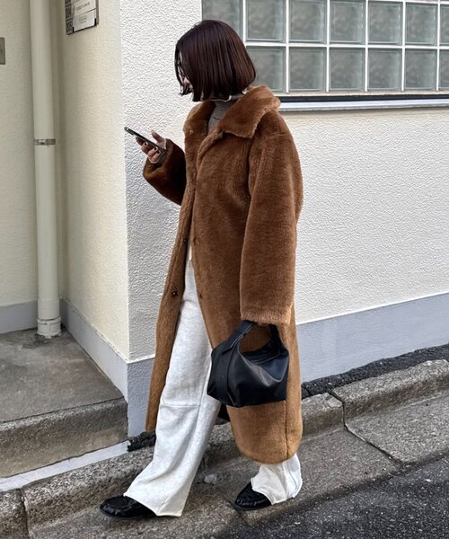 WILLOW（ウィロー）の「【willow】ベアボアロングコート（その他アウター・レディース・ブラウン/グレー・ONE SIZE）」の2枚目の写真