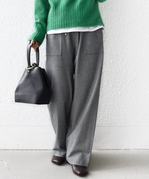 SHIPS（シップス）の「〈手洗い可能〉両面起毛 ポケット デザイン ドロスト パンツ（その他パンツ・レディース・ブラック/ネイビー/オフホワイト/ダークグレー・34/36/38/40）」の15枚目の写真