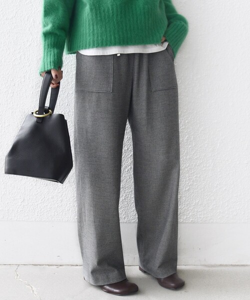 SHIPS（シップス）の「〈手洗い可能〉両面起毛 ポケット デザイン ドロスト パンツ（その他パンツ・レディース・ブラック/ネイビー/オフホワイト/ダークグレー・34/36/38/40）」の18枚目の写真