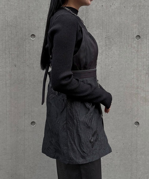 &g'aime（アンジェム）の「【&g'aime】ジャガードビスチェ　Jacquard Bustier（ベスト・レディース・ブラック/グレイッシュベージュ・FREE）」の6枚目の写真