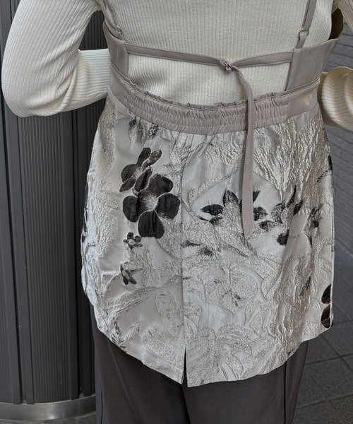 &g'aime（アンジェム）の「【&g'aime】ジャガードビスチェ　Jacquard Bustier（ベスト・レディース・ブラック/グレイッシュベージュ・FREE）」の22枚目の写真