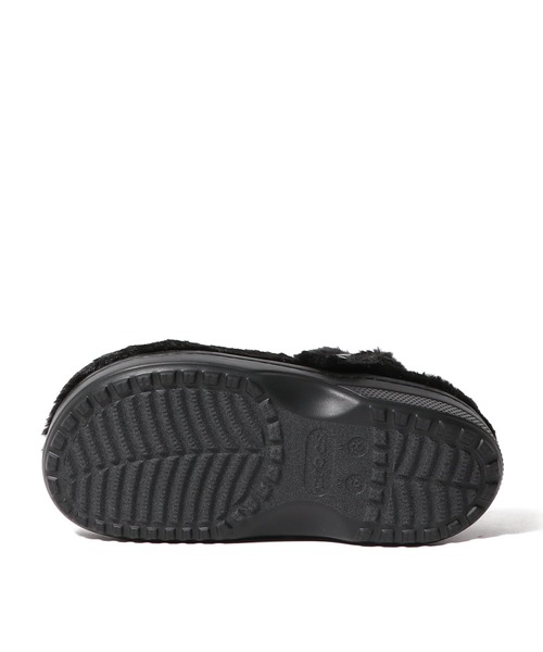 crocs（クロックス）の「CROCS / クラシック アンファーゲッタブル クロッグ（サンダル・レディース・ブラック/オフホワイト・5/6/7）」の5枚目の写真