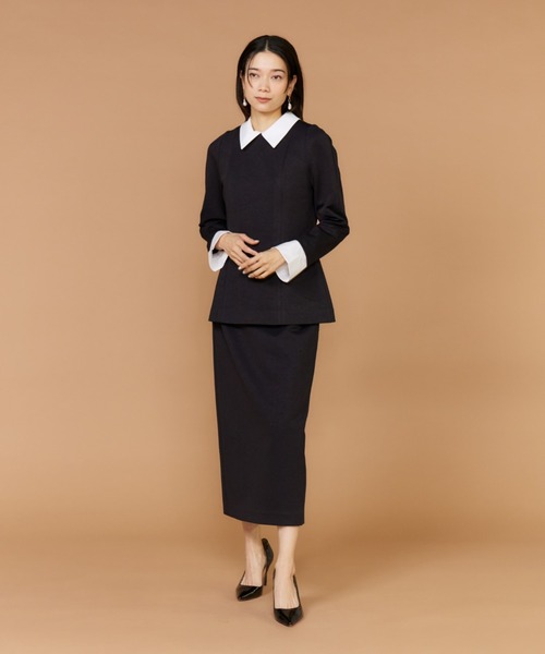 INED（イネド）の「ダンボールニット ペプラムブラウス【セットアップ対応】（シャツ/ブラウス・レディース・ネイビー・11号/9号/7号）」の3枚目の写真