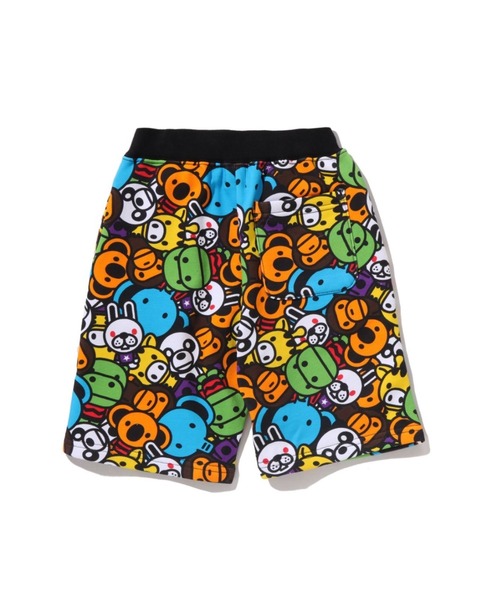 A BATHING APE（アベイシングエイプ）の「MILO ALL FRIENDS SWEAT SHORTS（スウェットパンツ・キッズ・マルチ・140/90/130/110）」の2枚目の写真