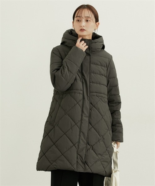 nissen（ニッセン）の「キルトＭＩＸファイバーダウンコート（ダウンジャケット/コート・レディース・ネイビー/チャコール/ブラック・M/L/LL）」の18枚目の写真