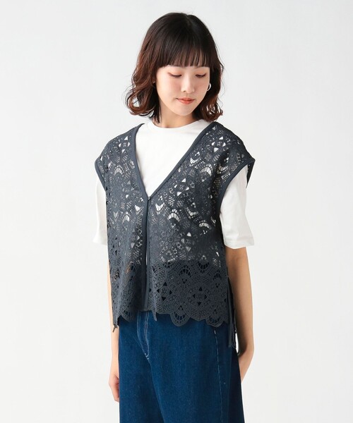 BEAMS HEART(ビームスハート)の「レースベスト セット 半袖 プルオーバー (セットアイテム)(Tシャツ/カットソー・レディース・オフホワイト/チャコールグレー/イエロー・FREE)」の11枚目の写真