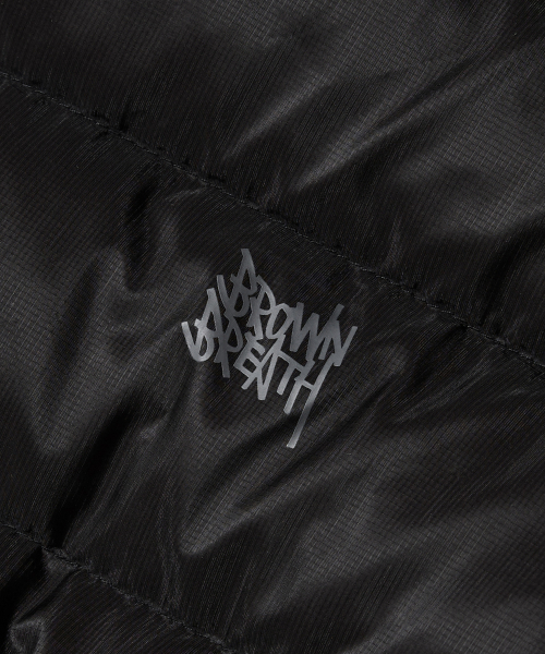 BROWNBREATH（ブラウンブレス）の「PANELED LIGHT DOWN JACKET - BLACK（ダウンジャケット/コート・レディース・その他・SMALL/MEDIUM/LARGE/X-LARGE）」の4枚目の写真