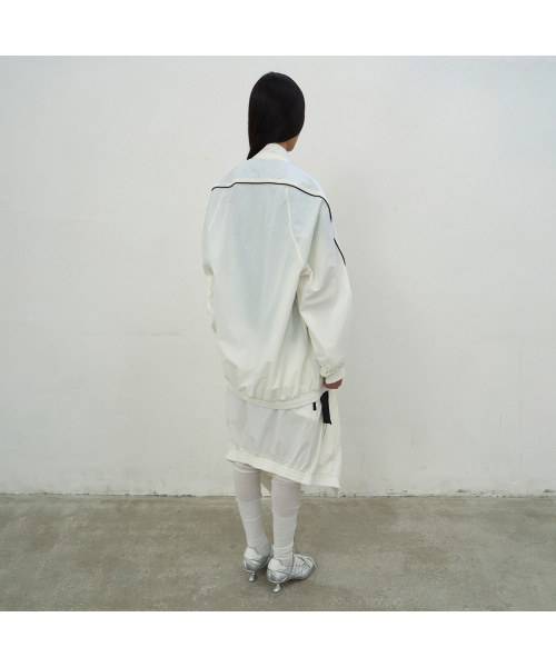 LCDC TM(エルシーディーシーティーエム)の「OVERSIZED TRACK JACKET (WHITE)(ナイロンジャケット・レディース・ホワイト・OS)」の3枚目の写真