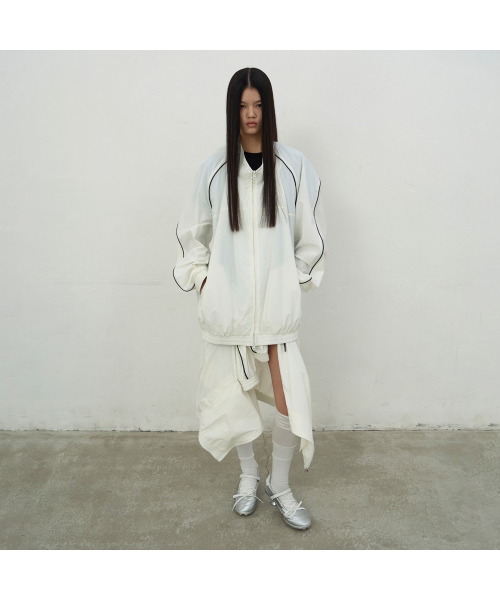 LCDC TM(エルシーディーシーティーエム)の「OVERSIZED TRACK JACKET (WHITE)(ナイロンジャケット・レディース・ホワイト・OS)」の7枚目の写真