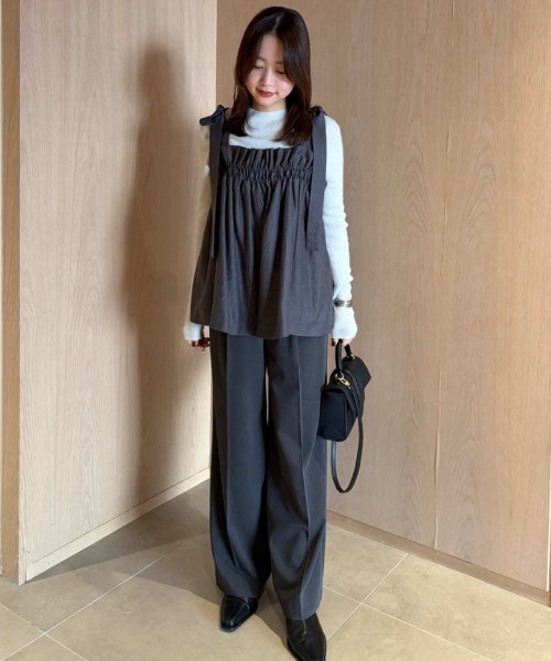 Mila Owen(ミラオーウェン)の「【セットアイテム】ペプラムキャミブラウス×パンツ SET UP(ワンピース・レディース・ブラック/ミント/グレー・1/0)」の1枚目の写真