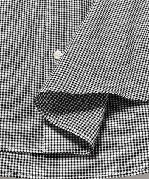 QUATTROCCHI(クアトロッキ)の「QUATTROCCHI / ギンガムチェック シグネチャー シャツ(シャツ/ブラウス・メンズ・ブラック・MEDIUM/LARGE)」の4枚目の写真