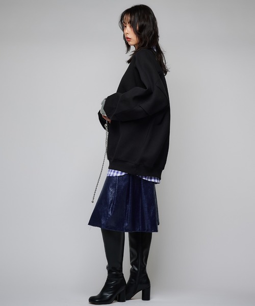 Narcissus（ナルシス）の「【ユニセックス】バルーンスウェット/オーバーサイズ（スウェット・レディース・ブラック/レッド・FREE）」の8枚目の写真