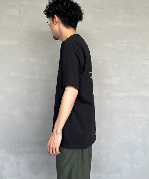 NANGA（ナンガ）の「【WEB先行予約】[NANGA/ナンガ] 別注 ヒストリーロゴ バックプリントTシャツ（Tシャツ/カットソー・レディース・ホワイト/グレー/ブラック・M/S/XL/L）」の13枚目の写真