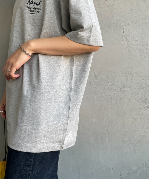 NANGA（ナンガ）の「[NANGA/ナンガ] 別注 ヒストリーロゴ バックプリントTシャツ【追加】（Tシャツ/カットソー・レディース・ホワイト/グレー/ブラック・M/S/XL/L）」の17枚目の写真