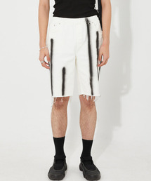 TONSIL（トンスル）の「ハンドペインティングデニムショーツホワイト（その他パンツ）」