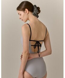 PINO BLANCO（ピノブランコ）の「Gray Flowe Monokini（水着）」