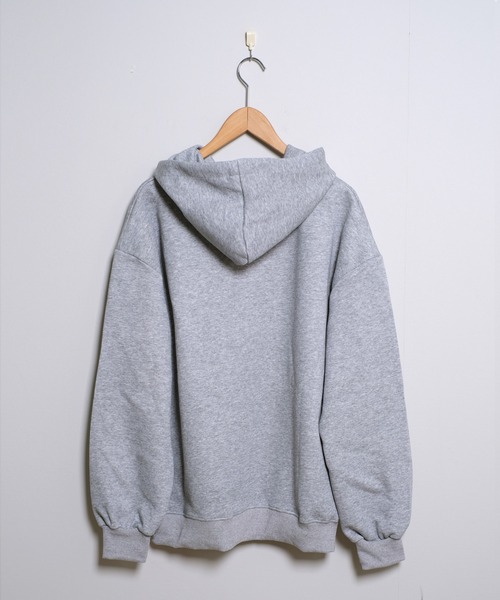 shopnikoniko(ショップニコニコ)の「カモフラビッグロゴ オーバーサイズ フーディーパーカー(パーカー・レディース・カモフラージュ・フリー)」の7枚目の写真