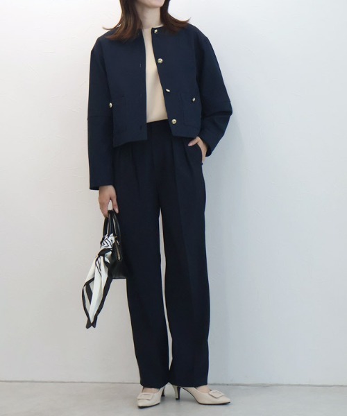 Pierrot（ピエロ）の「ゴールドボタンノーカラージャケット（ノーカラージャケット・レディース・ネイビー/チャコール・M/L）」の11枚目の写真