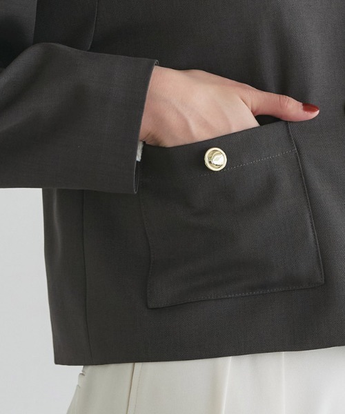 Pierrot（ピエロ）の「ゴールドボタンノーカラージャケット（ノーカラージャケット・レディース・ネイビー/チャコール・M/L）」の22枚目の写真
