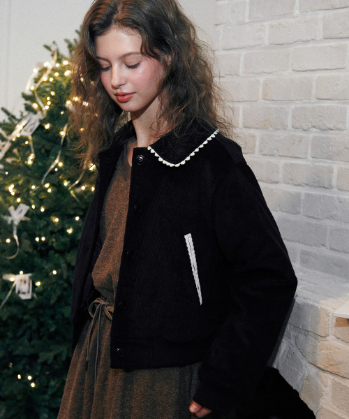 BELLOL(ベロエル)の「Corduroy cropped jacket BLACK(その他アウター・レディース・その他・FREE)」の2枚目の写真