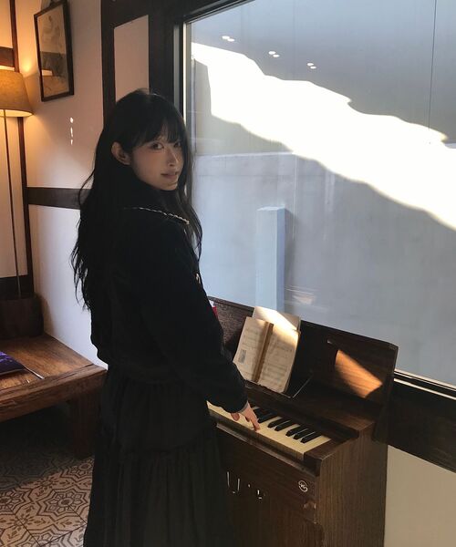 BELLOL(ベロエル)の「Corduroy cropped jacket BLACK(その他アウター・レディース・その他・FREE)」の6枚目の写真