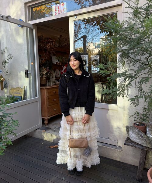 BELLOL(ベロエル)の「Corduroy cropped jacket BLACK(その他アウター・レディース・その他・FREE)」の7枚目の写真