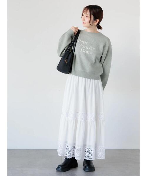 Te chichi TERRASSE（テチチテラス）の「フロントロゴニットプルオーバー（ニット/セーター・レディース・ベージュ/オフホワイト/ネイビー/グレー・F）」の8枚目の写真