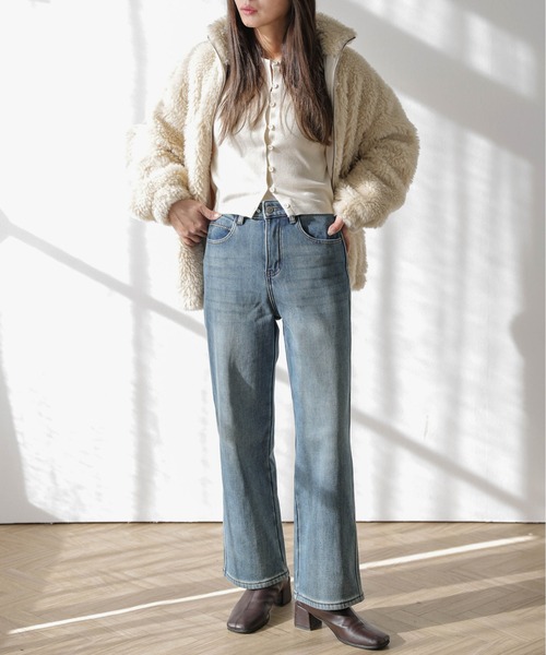La-gemme(ラジェム)の「【裏起毛】ストレートデニムパンツ(デニムパンツ・レディース・ブルー・27/30/29/28)」の4枚目の写真