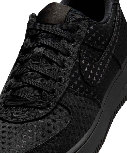 エア フォース 1 '07 SE 'Valentine's Day' ウィメンズシューズ / Air