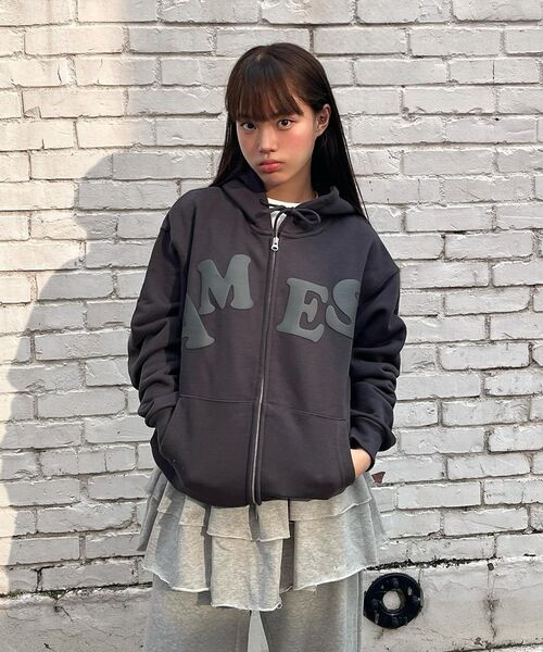 AMESWORLDWIDE（アメスワールドワイド）の「FRILL LAYERED SWEAT PANTS GREY（スウェットパンツ・レディース・その他・FREE）」の8枚目の写真